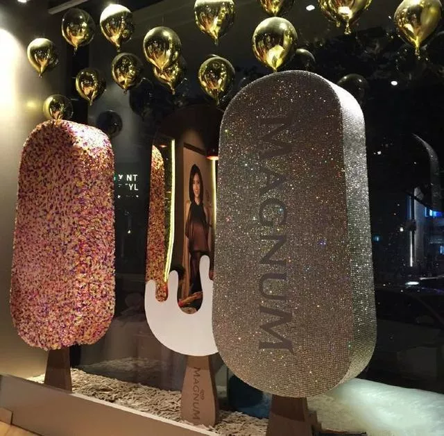 對于年輕食客,如何才能撩動他們的心呢?(圖1)