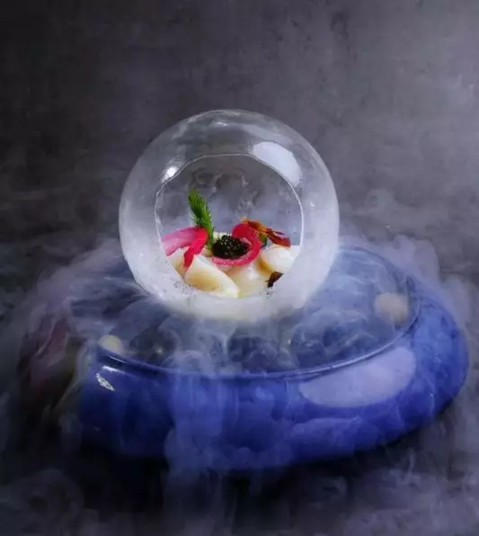 對于年輕食客,如何才能撩動他們的心呢?(圖8)